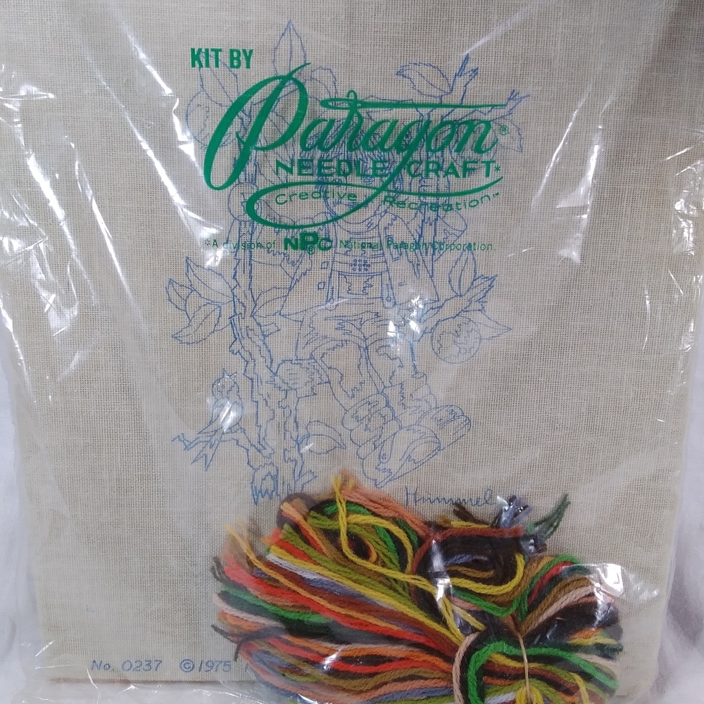 Paragon Needlecraft Exquisite Hummel Stitchery KIT #0237 Apple Tree Children Boy - Picture 9 of 11
